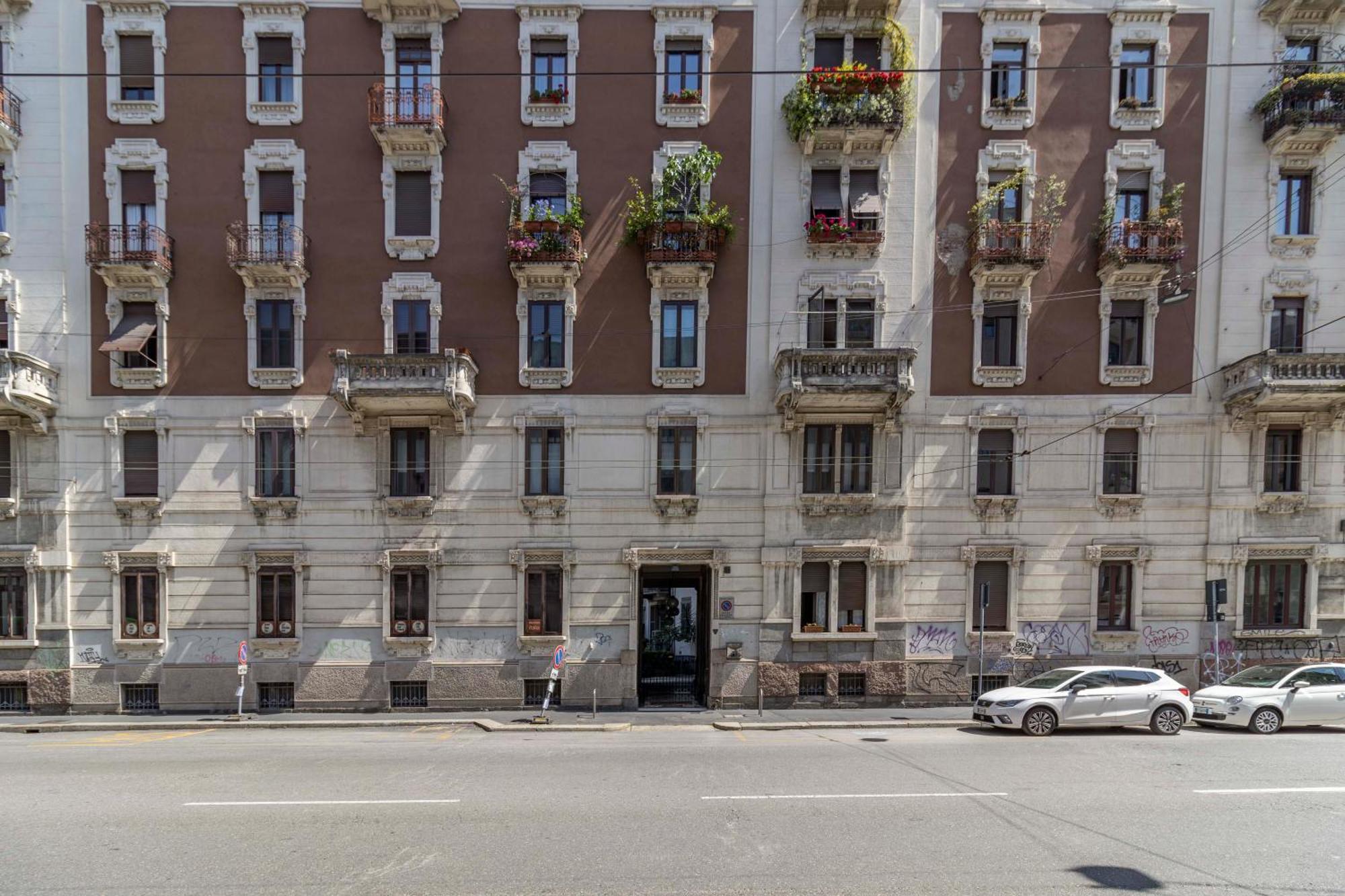 Stradivarius House - Carozzi Apartments Mediolan Zewnętrze zdjęcie